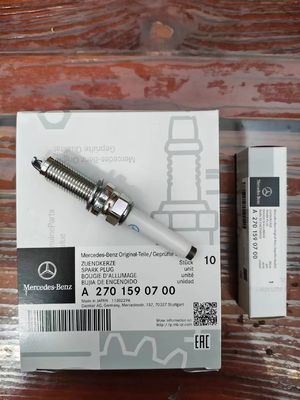 A2701590700 original bougie d'allumage du moteur pour accessoires automobiles Mercedes Benz