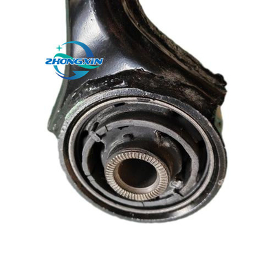 Les bras de commande arrière de voiture T11-3301020 de Chery pour les besoins de remplacement/réparation du système de suspension