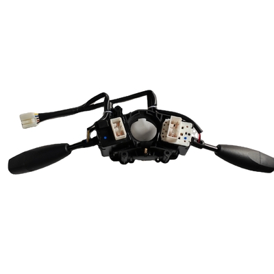 Pièces détachées pour Chery QQ Commutateur de phare Assemblage de commutateur combiné de voiture S11-3774010